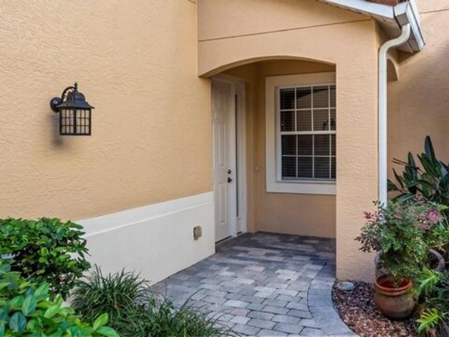 Condo for sale in Howey In The Hills