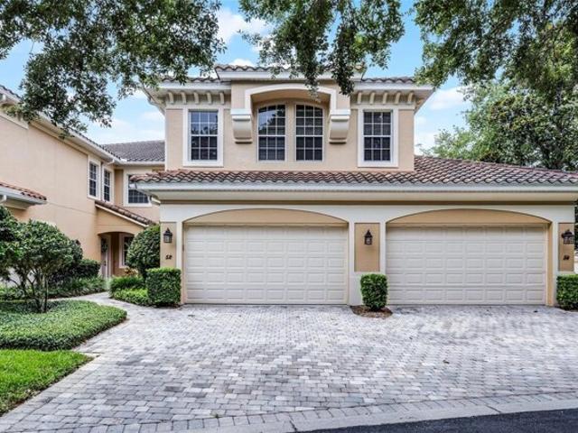 Condo for sale in Howey In The Hills