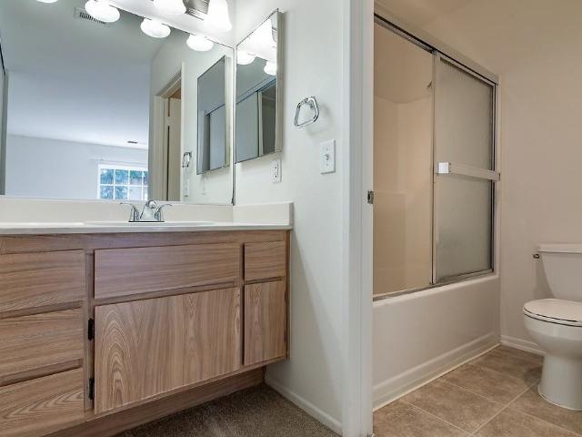Apartment for rent in Camarillo, California