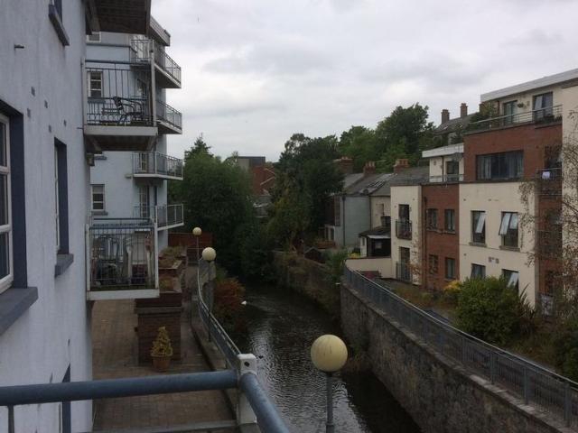 Apartment to rent in Bluebell, North Tipperary