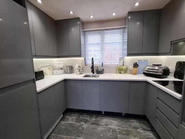 House for rent in Nangreaves, Wales