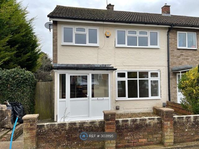 House for rent in Woodside Estate, Houghton Regis