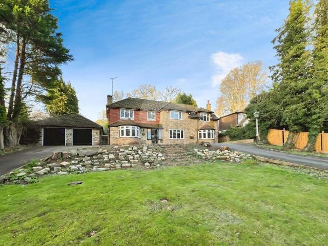 House for rent in Gerrards Cross, Denham