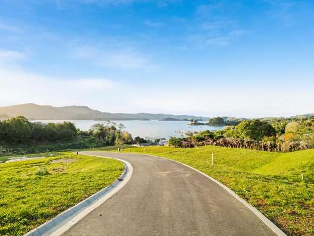 Land for sale in Otakou