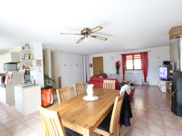 Maison vente à Le Bourg, Saint-Léger-le-Petit