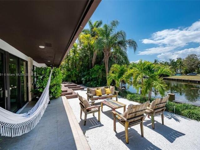 House for sale in Coral Gables