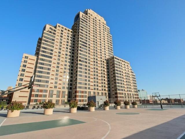 Condo for sale in Grand Rapids, Michigan