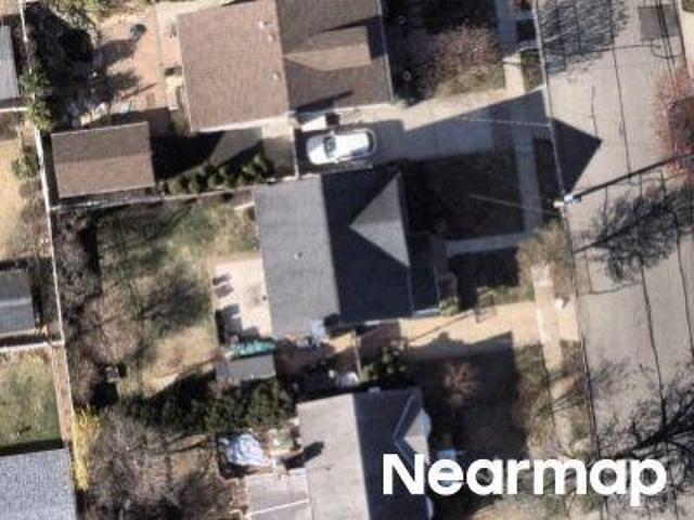 House for sale in Williston Park