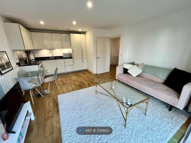 Apartment for rent in Royal Borough of Greenwich, Greater London
