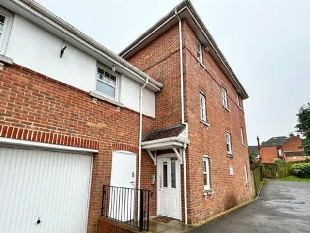 House for sale in North Town, Aldershot