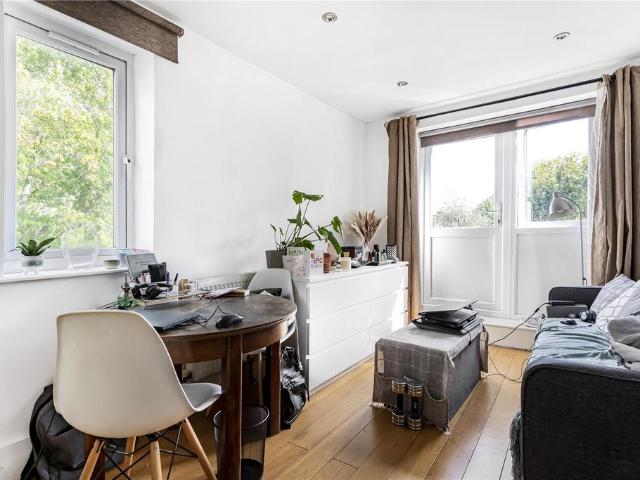Apartment for rent in Bromley-by-Bow, Bow
