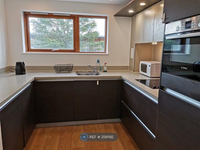 Apartment for rent in Bromley-by-Bow, Bow