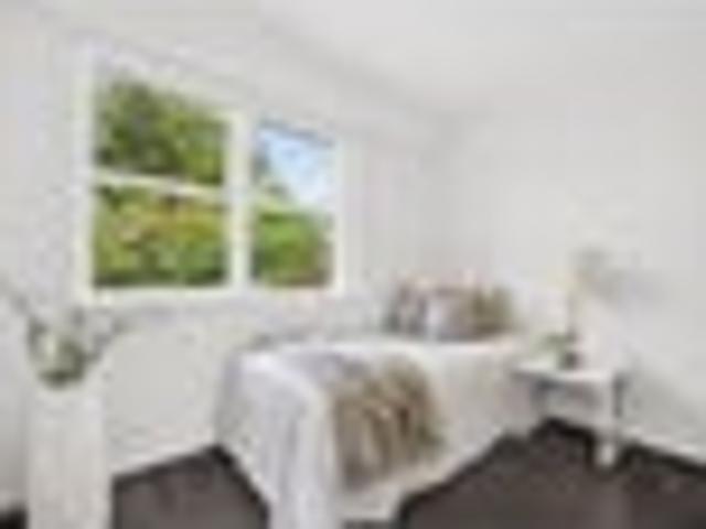 Apartment for rent in Whangaparaoa, Oroua County