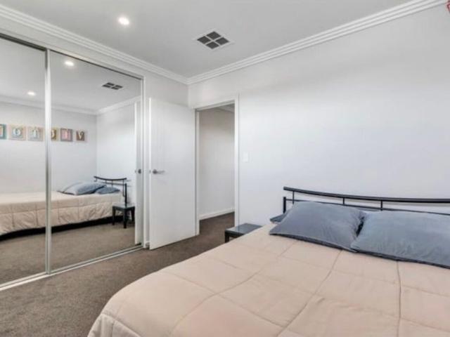 Room for rent in Horseshoe Creek, South Australia