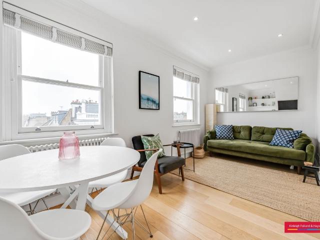 Apartment for rent in Kensington, Greater London