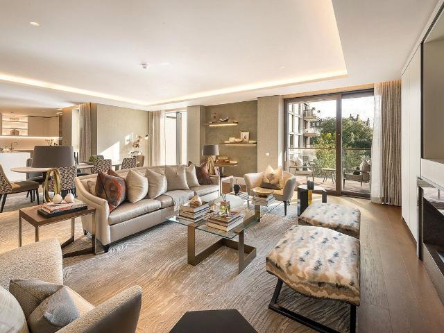 Apartment for rent in Kensington, Greater London