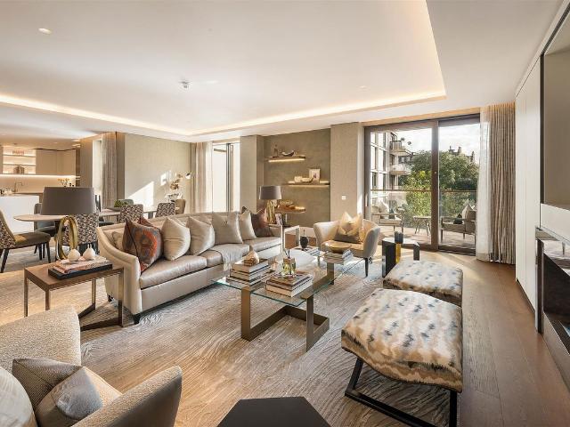 Apartment for rent in Kensington, Greater London