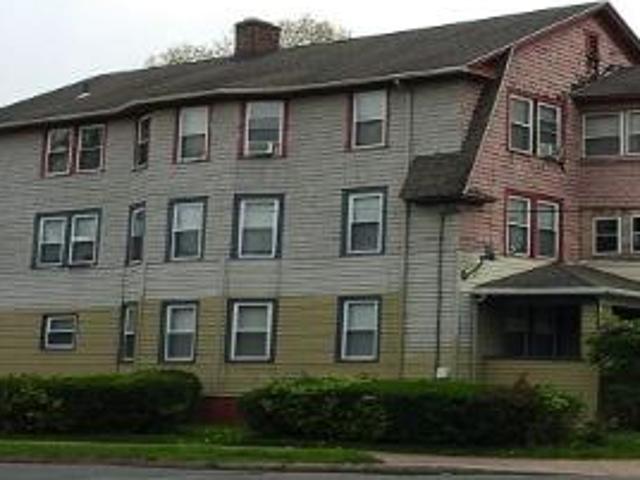 House for sale in Hartford