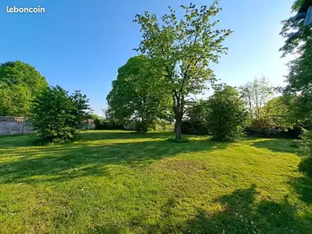 Terrain vente à Camphin-en-Carembault, Nord
