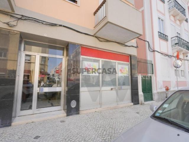 Armazém venda em Campo de Ourique, Lisboa