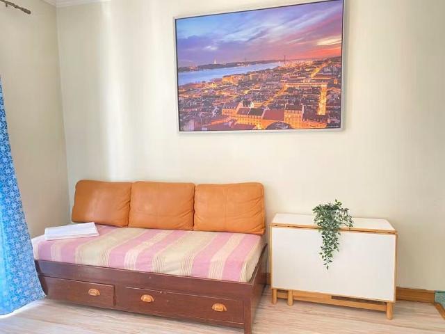 Apartamento alugar em São Vicente de Fora, Lisboa