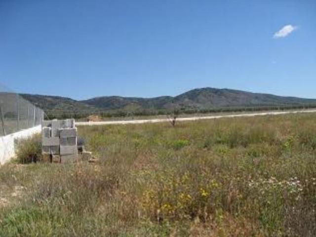 Terreno en venta en Beneixama