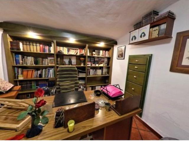 Casa en venta en El Bolón, Elda