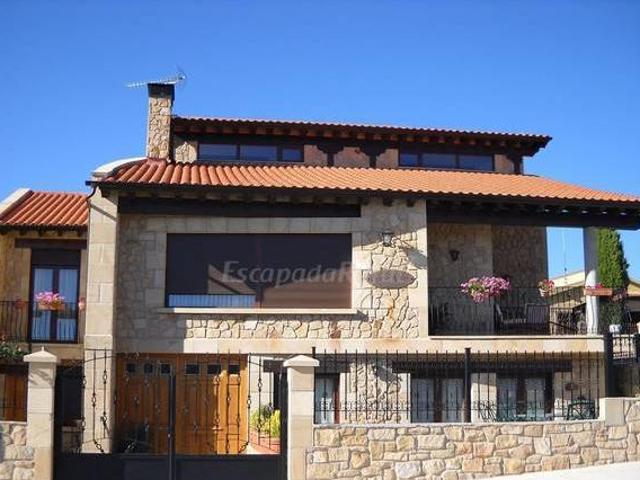 Casa en alquiler en Hacinas, Castilla y León