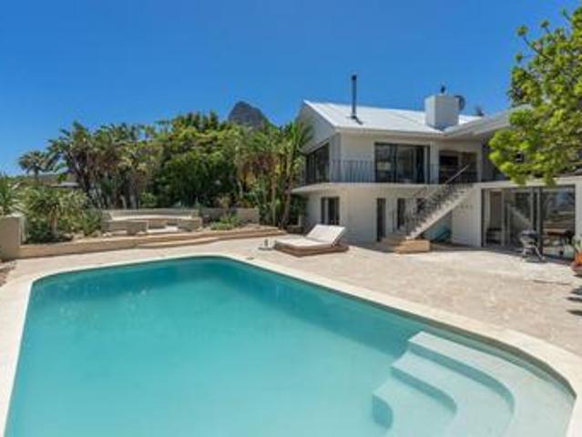House for sale in Cape Town, Western Cape