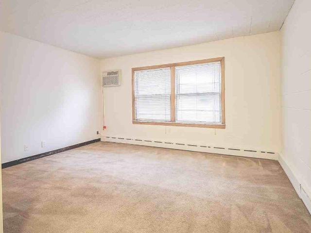 Apartment for rent in Hennepin, Minnesota