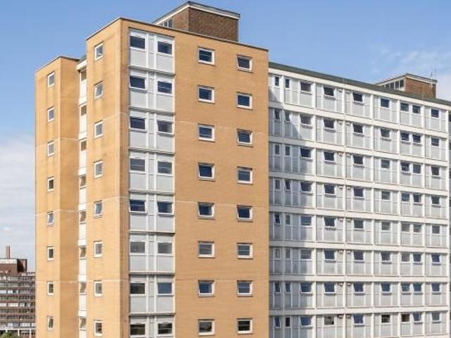 Room for rent in Pendleton, Salford