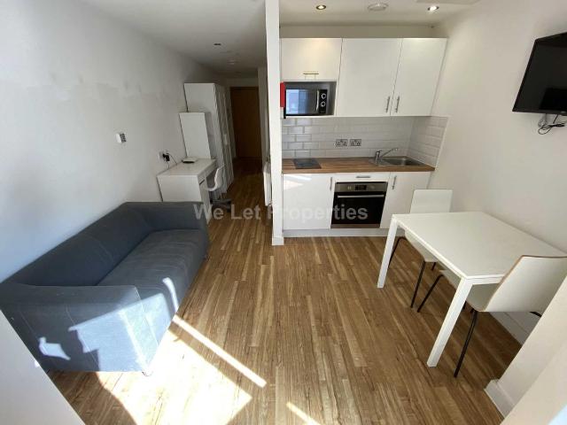 Studio for rent in Pendleton, Salford