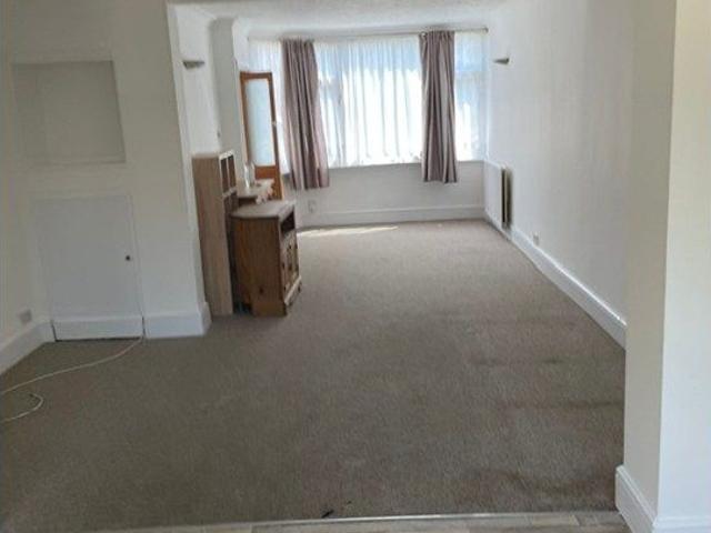 House for rent in London Borough of Hounslow, Feltham