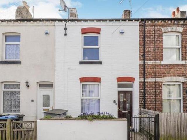 House for sale in Harrogate, North Yorkshire