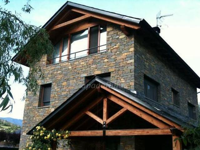 Casa en alquiler en Sort