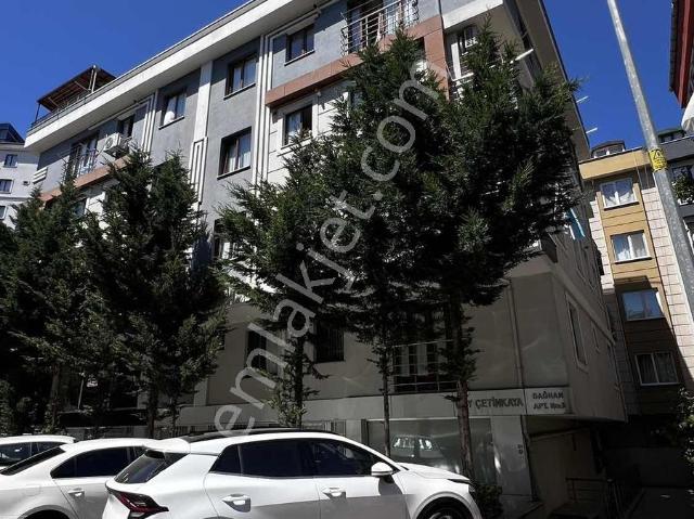 Ümraniye, İstanbul içerisinde kiralık mülk