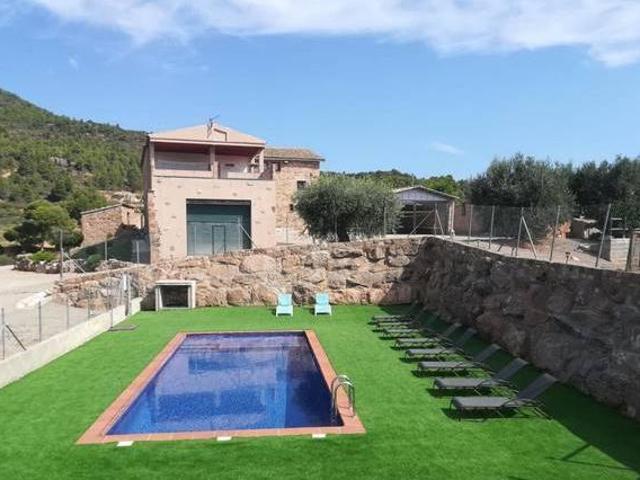 Casa en alquiler en Castellfollit Del Boix