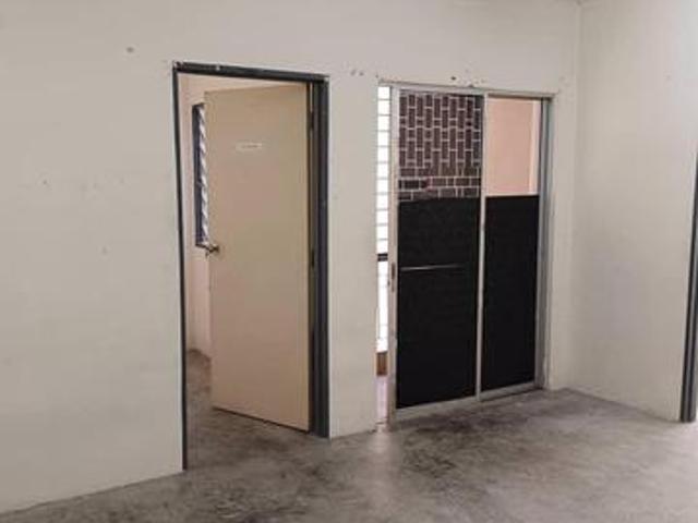 Flat for sale in Sendayan Village, Negeri Sembilan