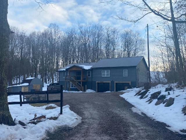 House for sale in Chalk Hill, Pennsylvania