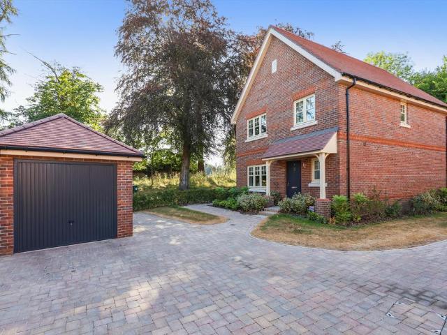 House for rent in Langley Vale, Surrey