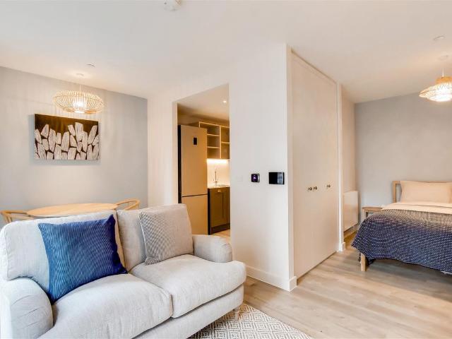 Studio for rent in Greater London