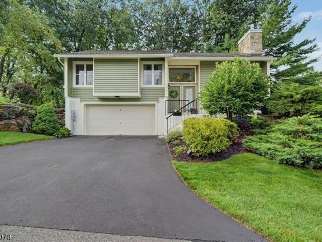 House for sale in Allamuchy Township, Warren County