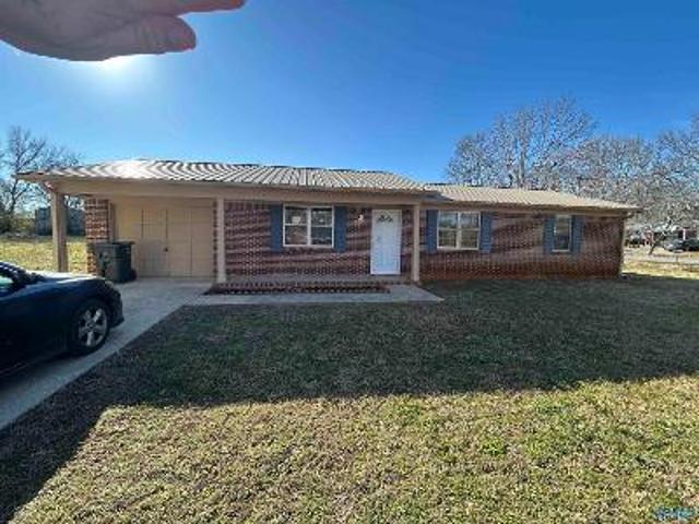 House for sale in Scottsboro