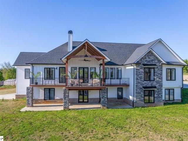 House for sale in Wellford