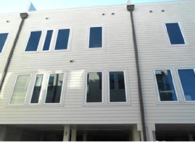 Townhouse for sale in Carolina Beach, North Carolina