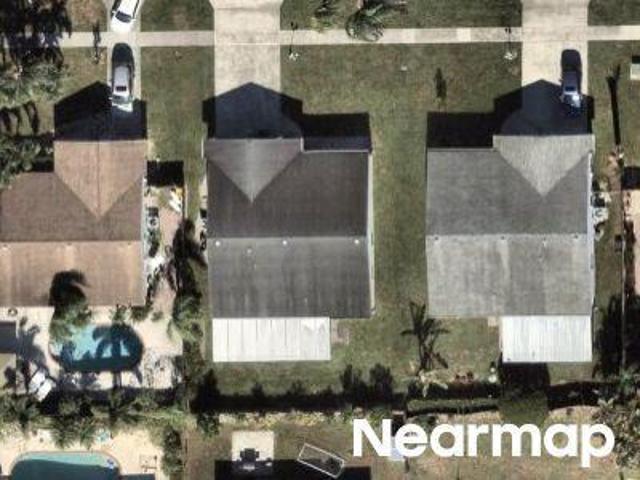 House for sale in Lake Worth