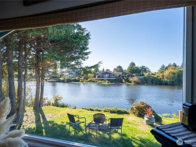 House for sale in Ocean Shores, Washington