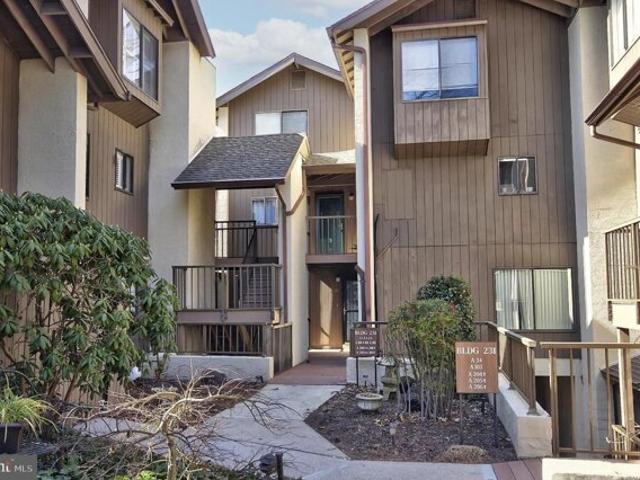 Condo for sale in Salisbury