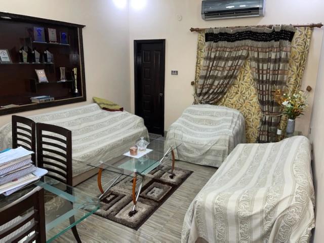 House for sale in Faisalabad, Islamabad Capital Territory