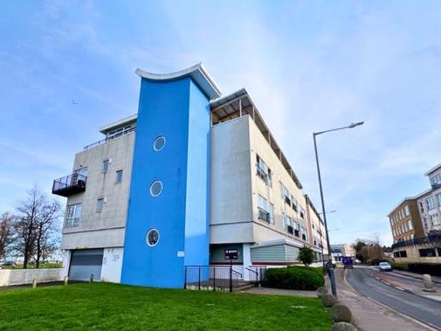 House for sale in Gravesend, Gravesham